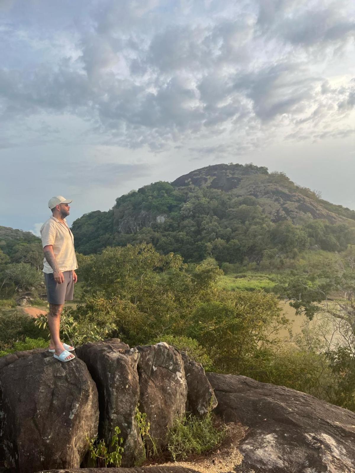 Sigiriya Free View Tree House & Villa Luaran gambar